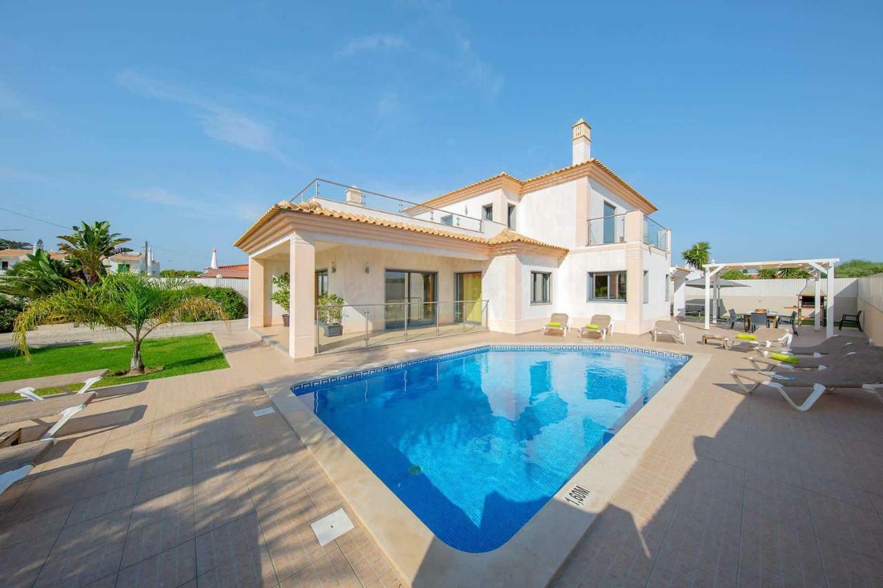 Villa Ruana - 5 Bedrooms On Suite- Free Out Door Hot Jacuzzi - By Bedzy 알부페이라 외부 사진